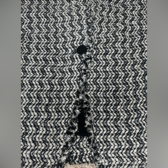 Anne Klein Black and White Blazer with Geometric Pattern 10P - Picture 11 of 14